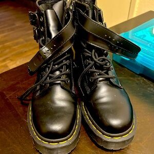 Dr. Martens boots🥾